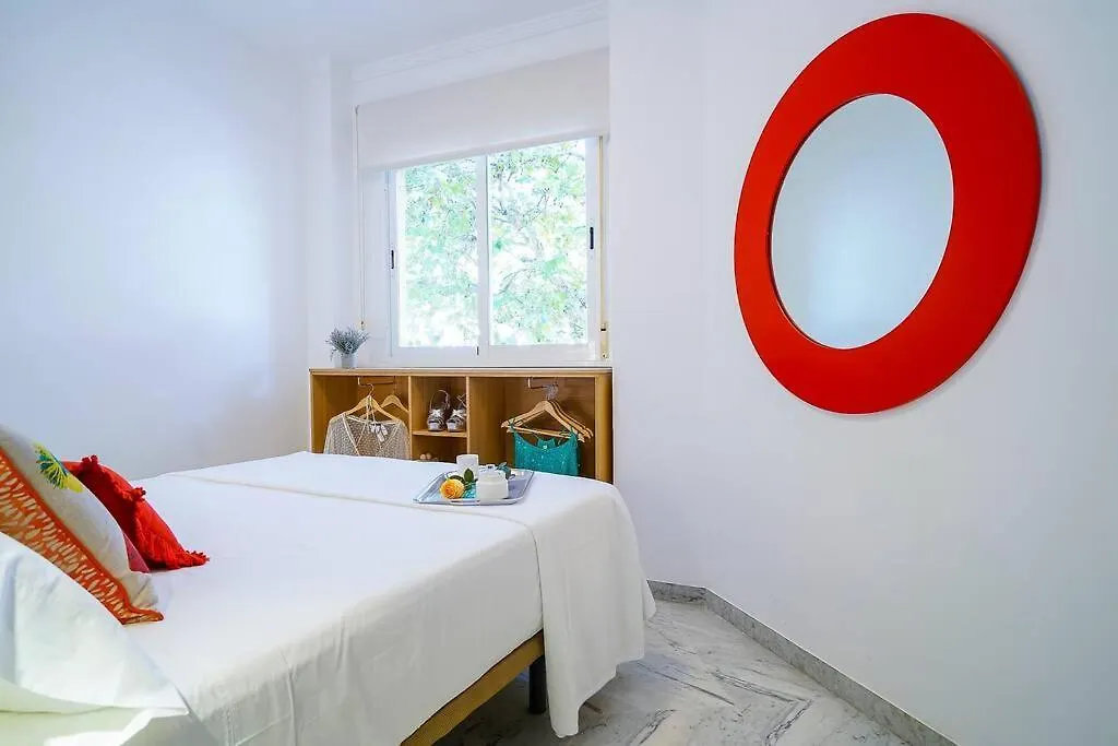 Lovely And Chic Apartment In The Heart Of Seville