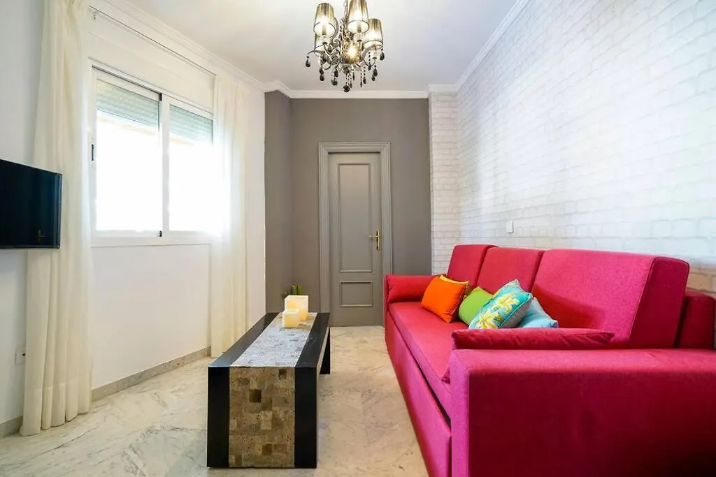 Lovely And Chic Apartment In The Heart Of Seville
