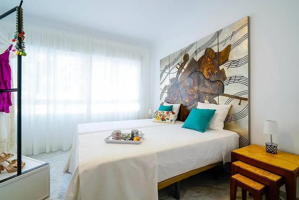 Lovely And Chic Apartment In The Heart Of Sewilla